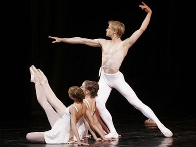 Большой театр стал местом премьеры балета Джорджа Баланчина "Аполлон Мусагет"